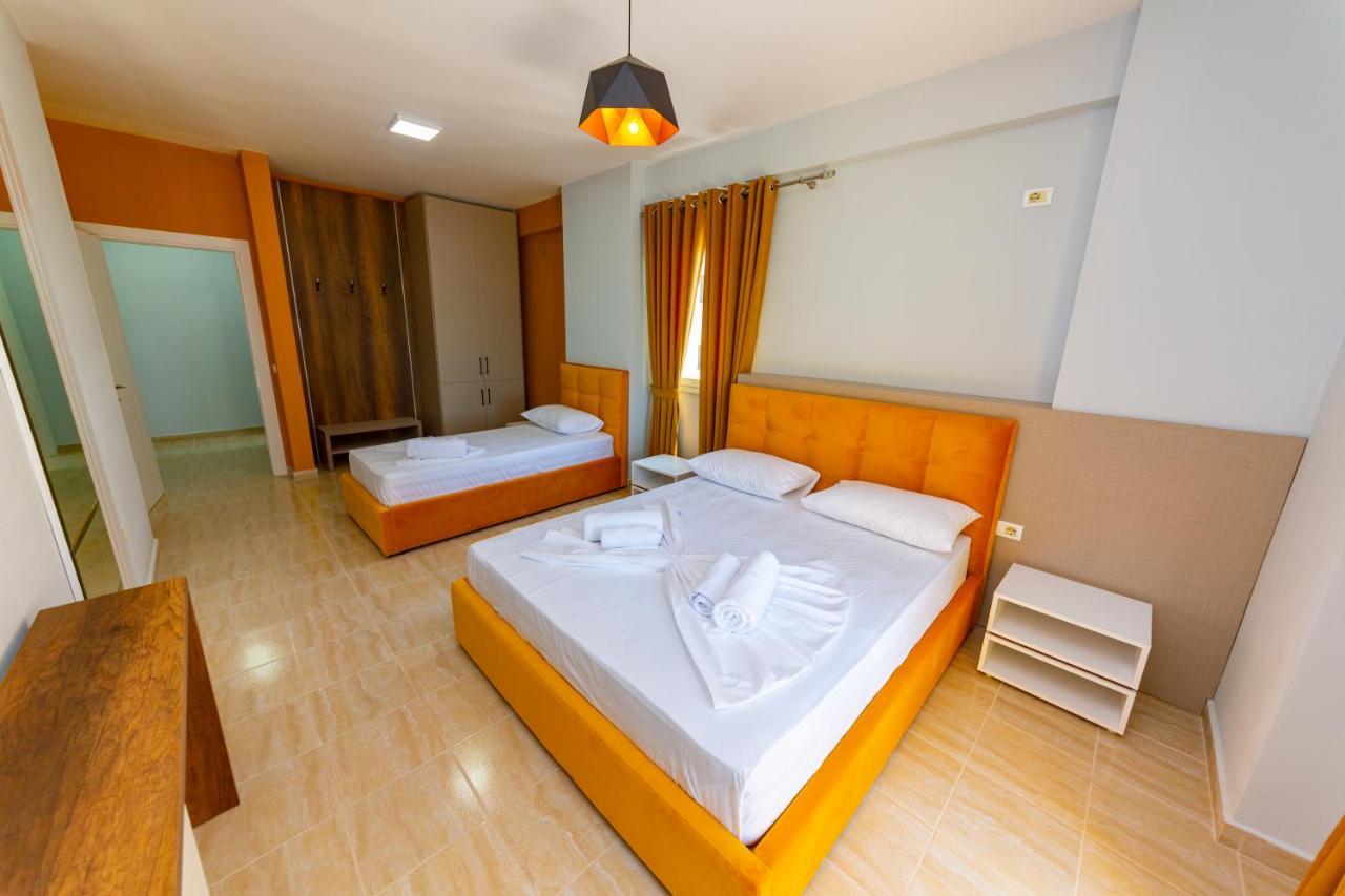 Ponari S Hotel Kryemëdhej Extérieur photo