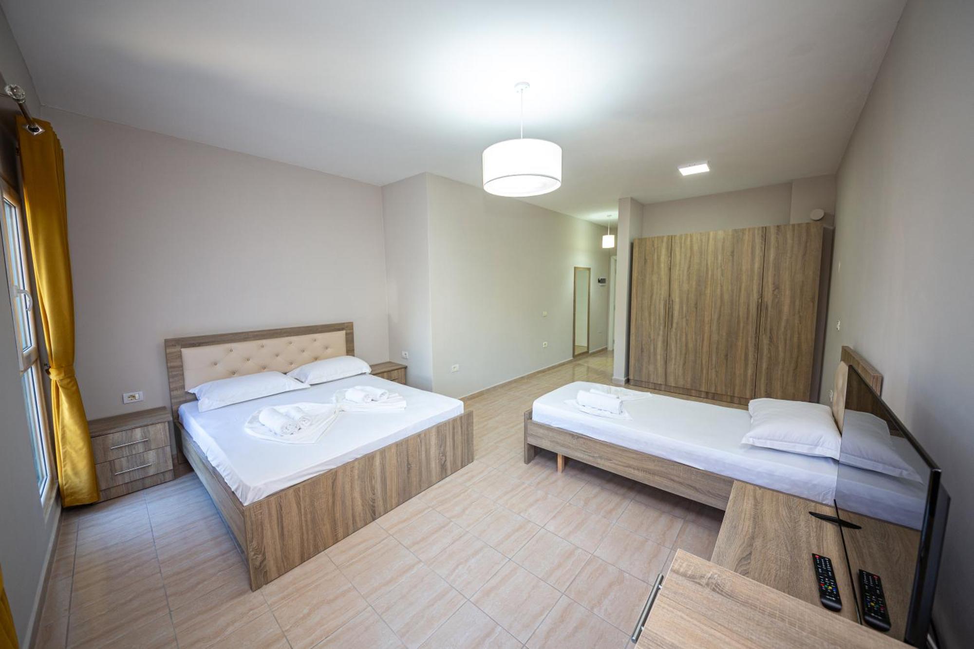 Ponari S Hotel Kryemëdhej Chambre photo