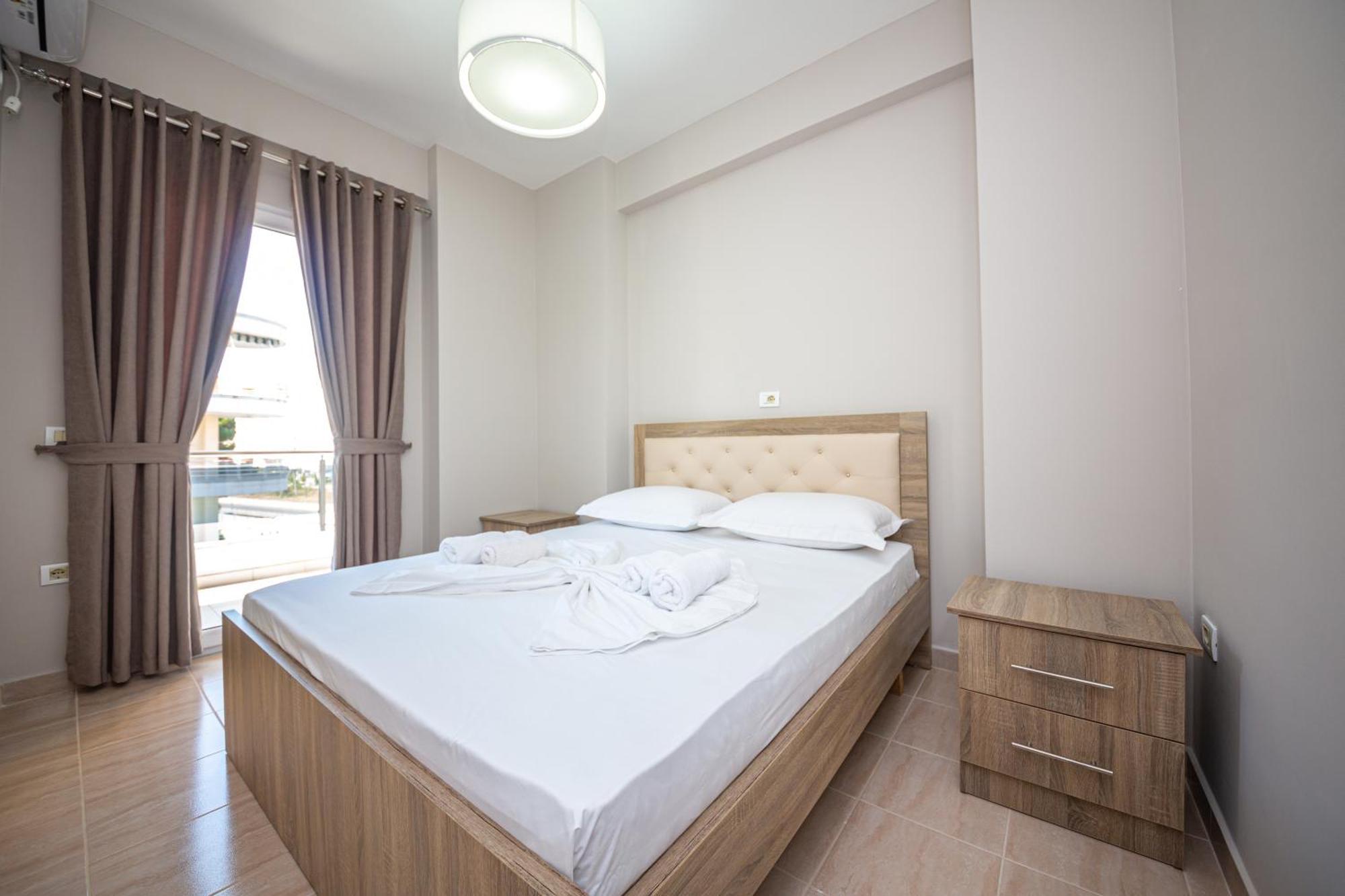 Ponari S Hotel Kryemëdhej Chambre photo